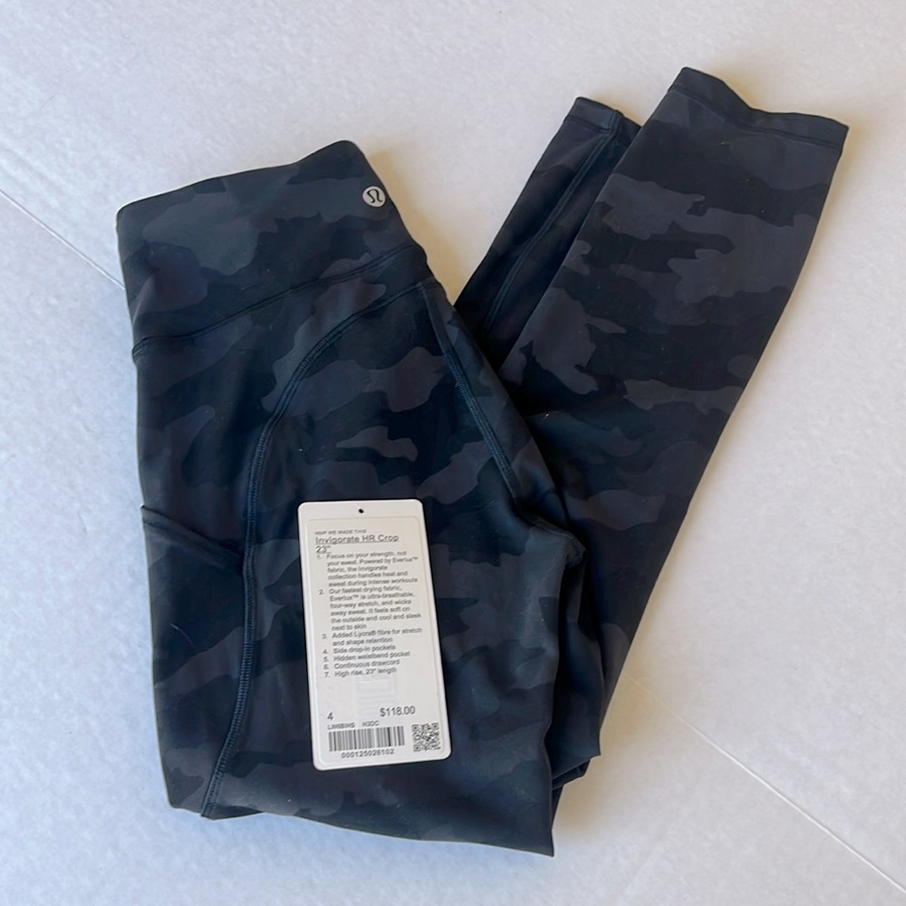 Camo Lululemon Leggings Crop - SZ 4 LIKE NEW Black & Grey